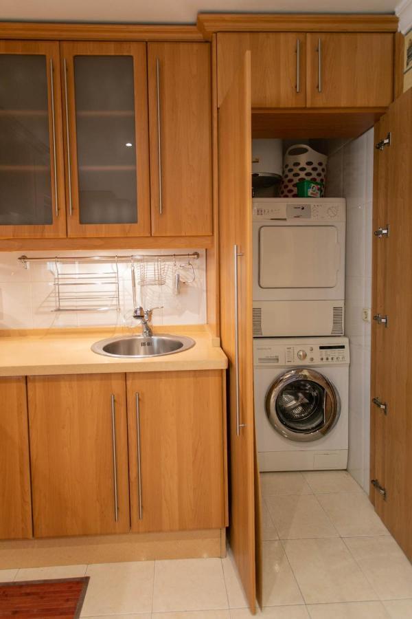Apartament 4 Bedroom Close By In Fuengirola